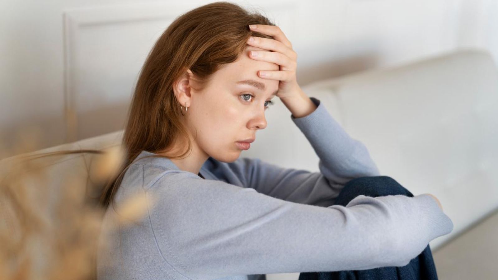 A woman in need of mental health treatment in Lexington, KY