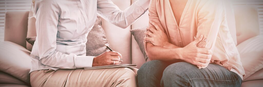 client in a one-on-one trauma therapy session in Lexington, KY